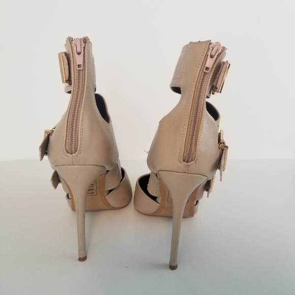 SOLD 💫 Shoe Republic LA Nude High Heels 9 - Picture 4 of 8